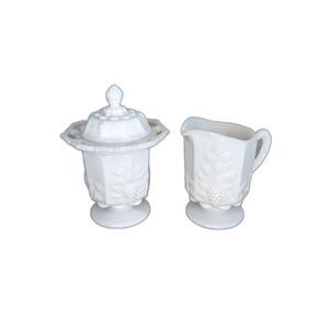 Vintage Set Westmoreland Milk Glass Lidded Sugar Bowl & Creamer Great Condition